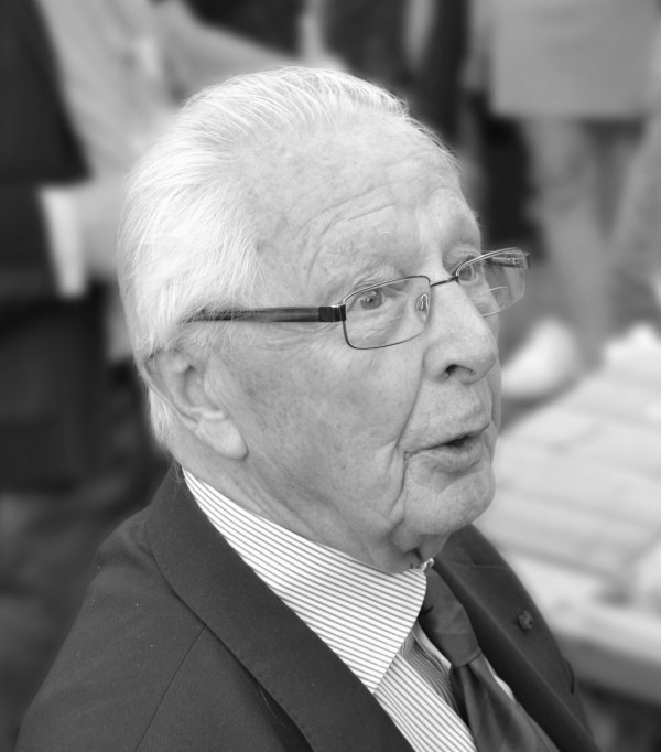 Dhr. Roger Wattiez